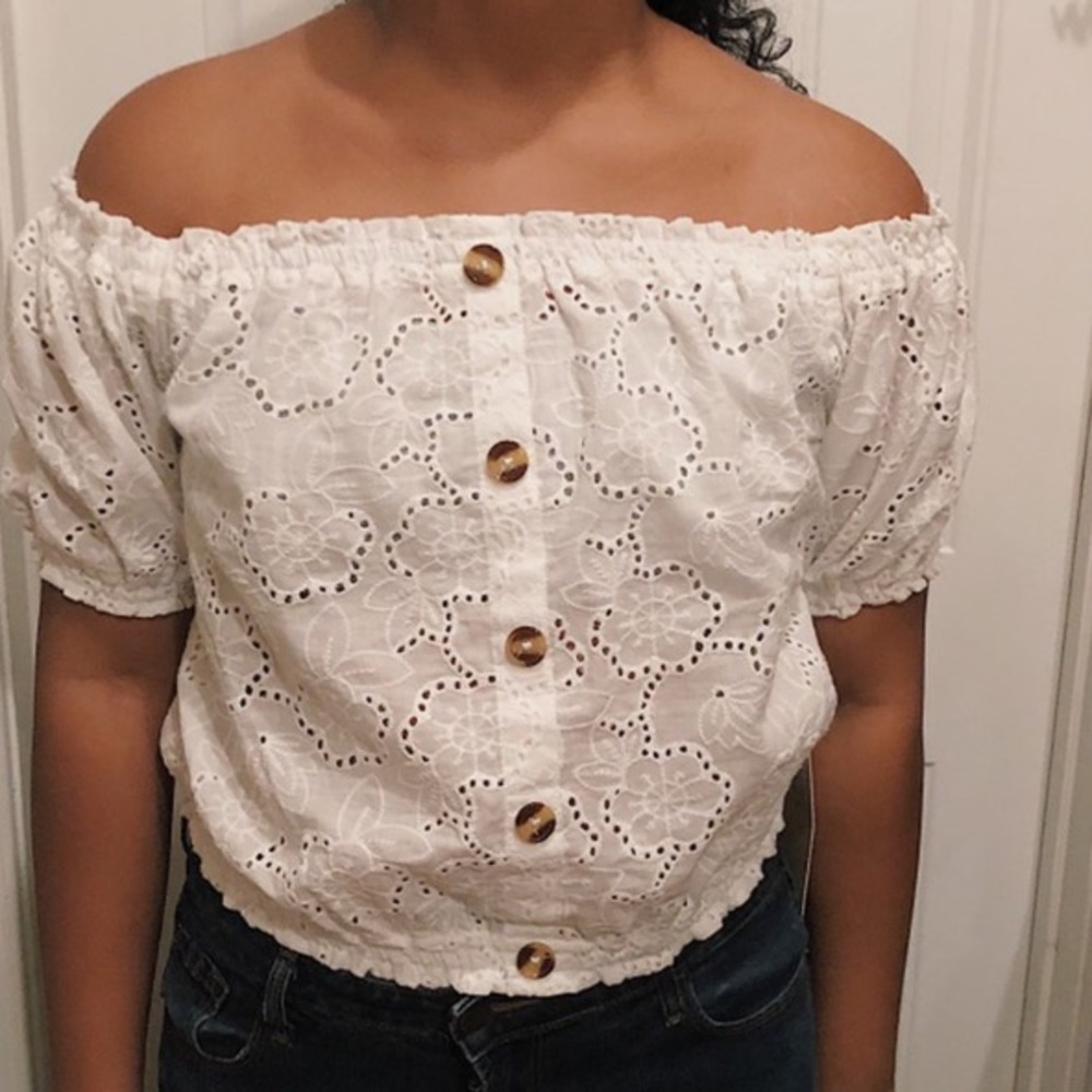 🌺Eyelit White MilkMaid Crop Tøp 🌺
